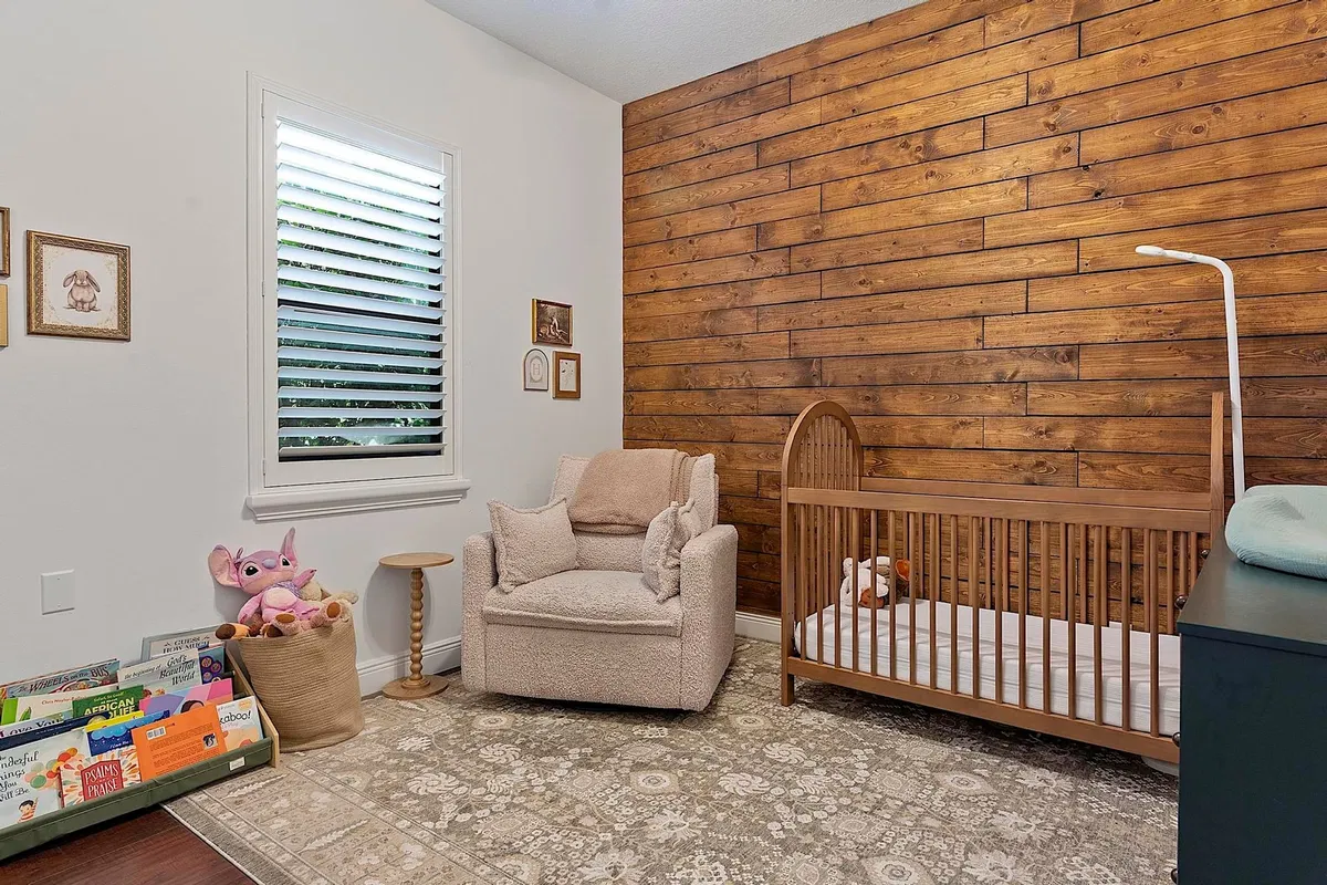 Residence photo 25