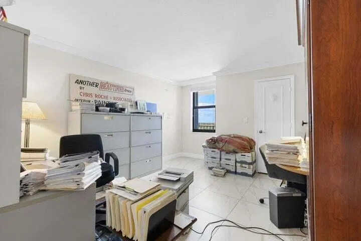  Unit 901 photo 28