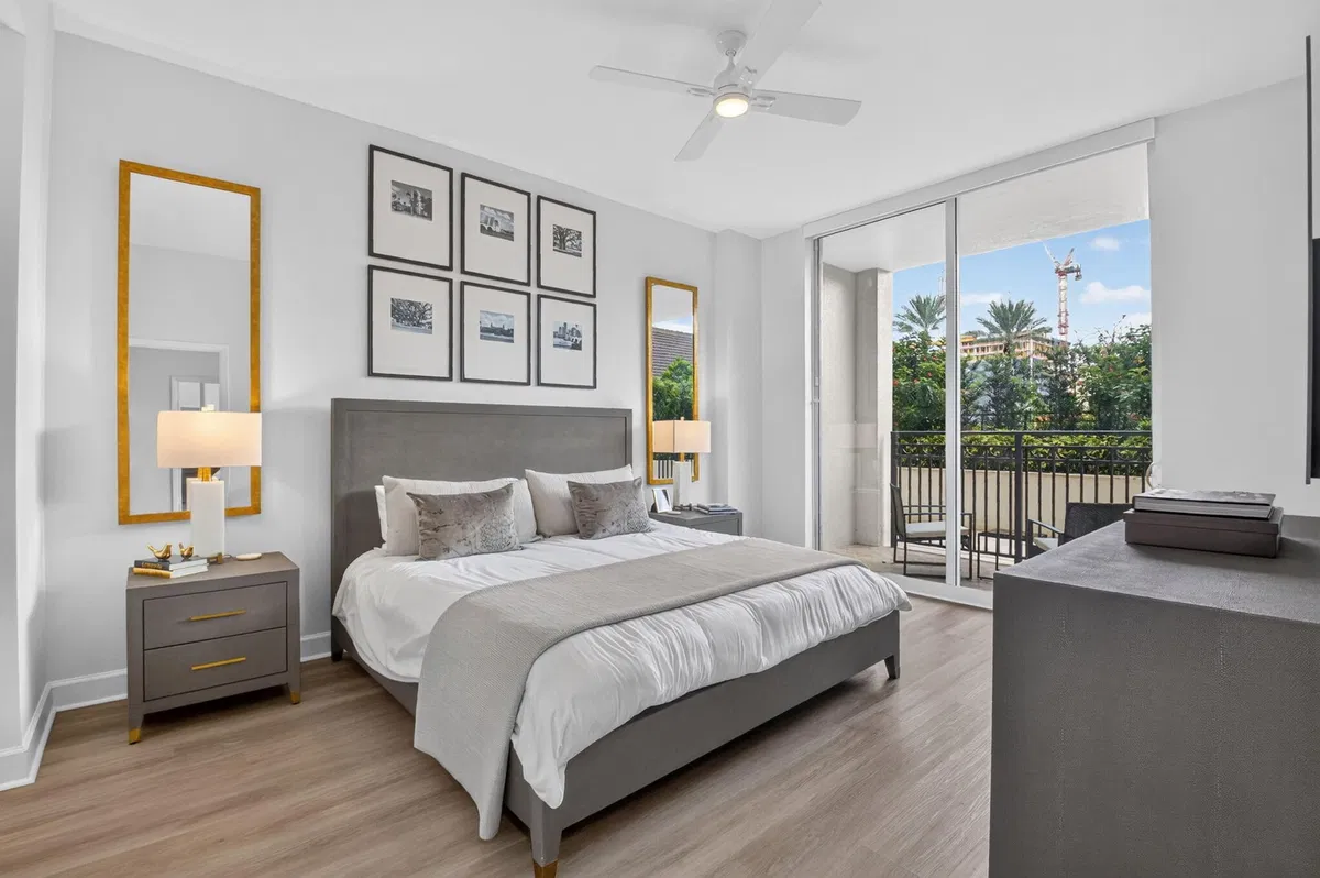 CityPlace South Tower Unit 919 photo 4