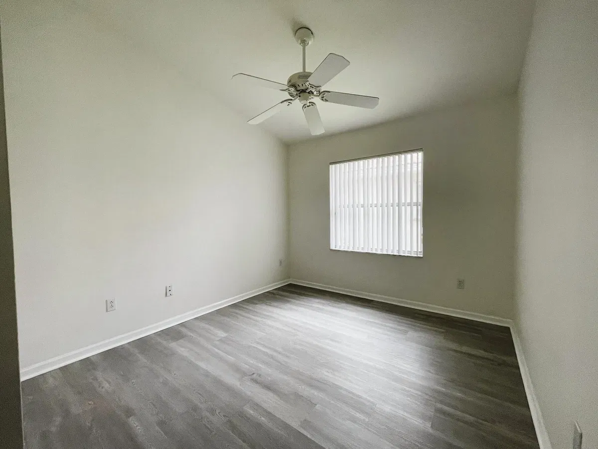  Residence photo 22
