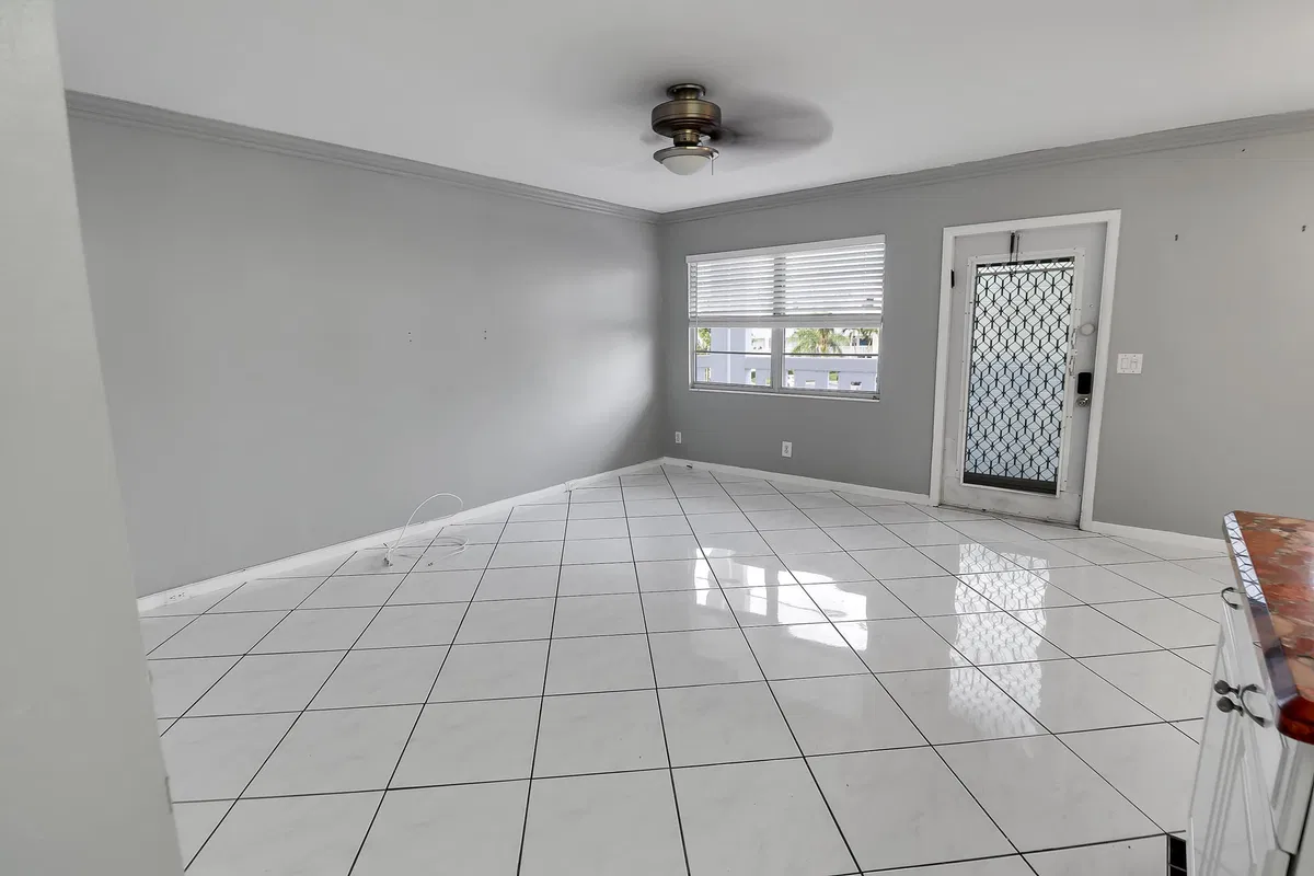 Residence photo 7
