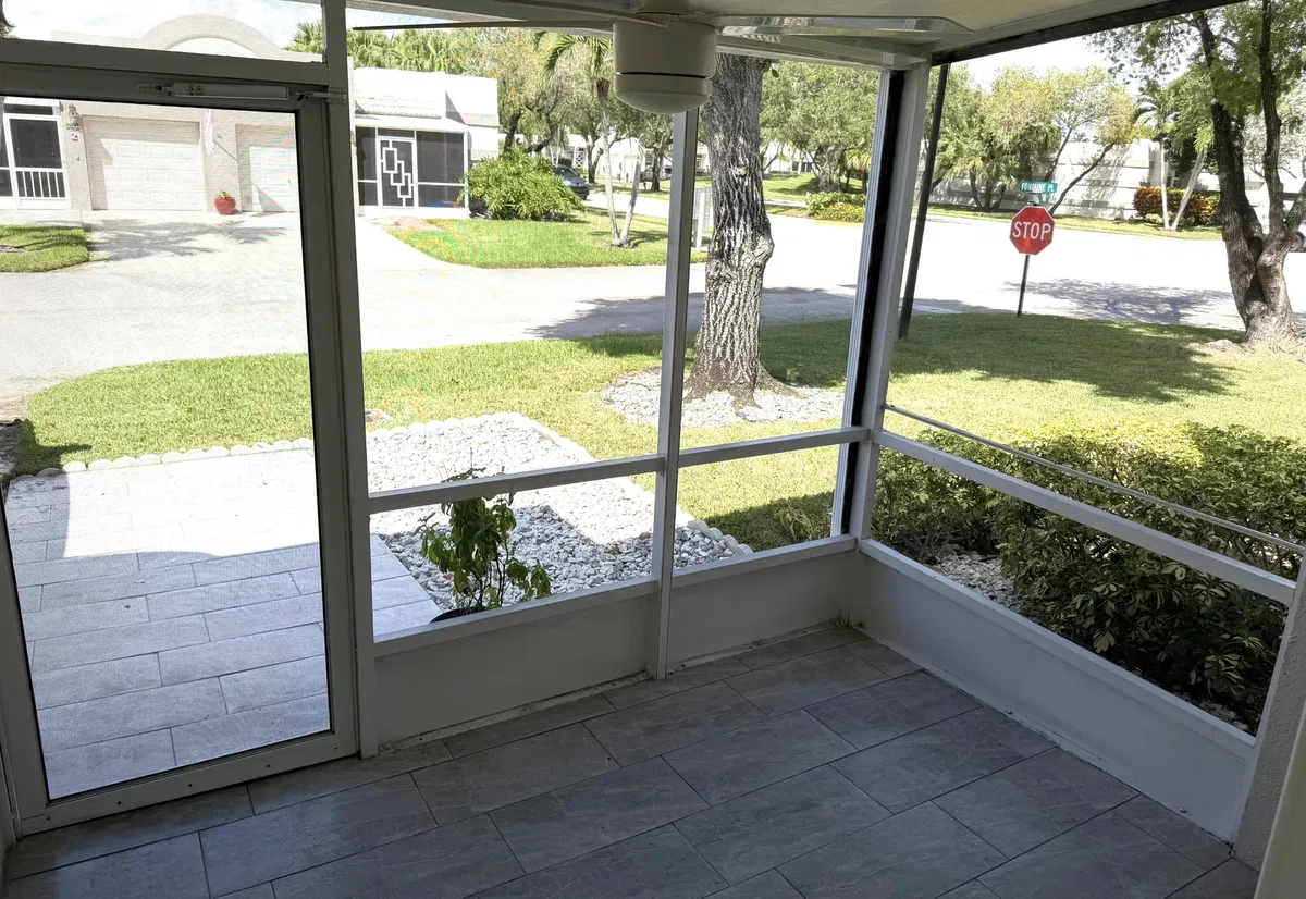 Unit 4 photo 28