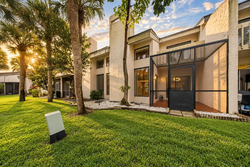 Residence photo 34