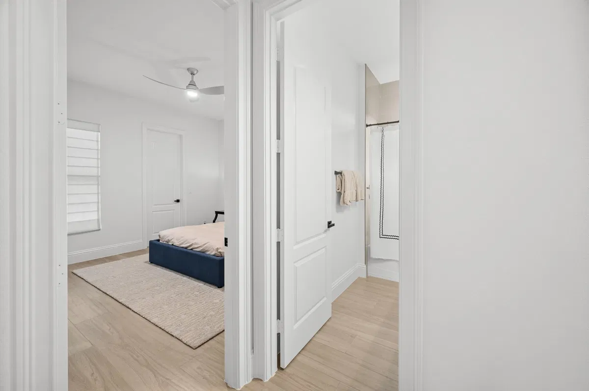 Residence photo 22