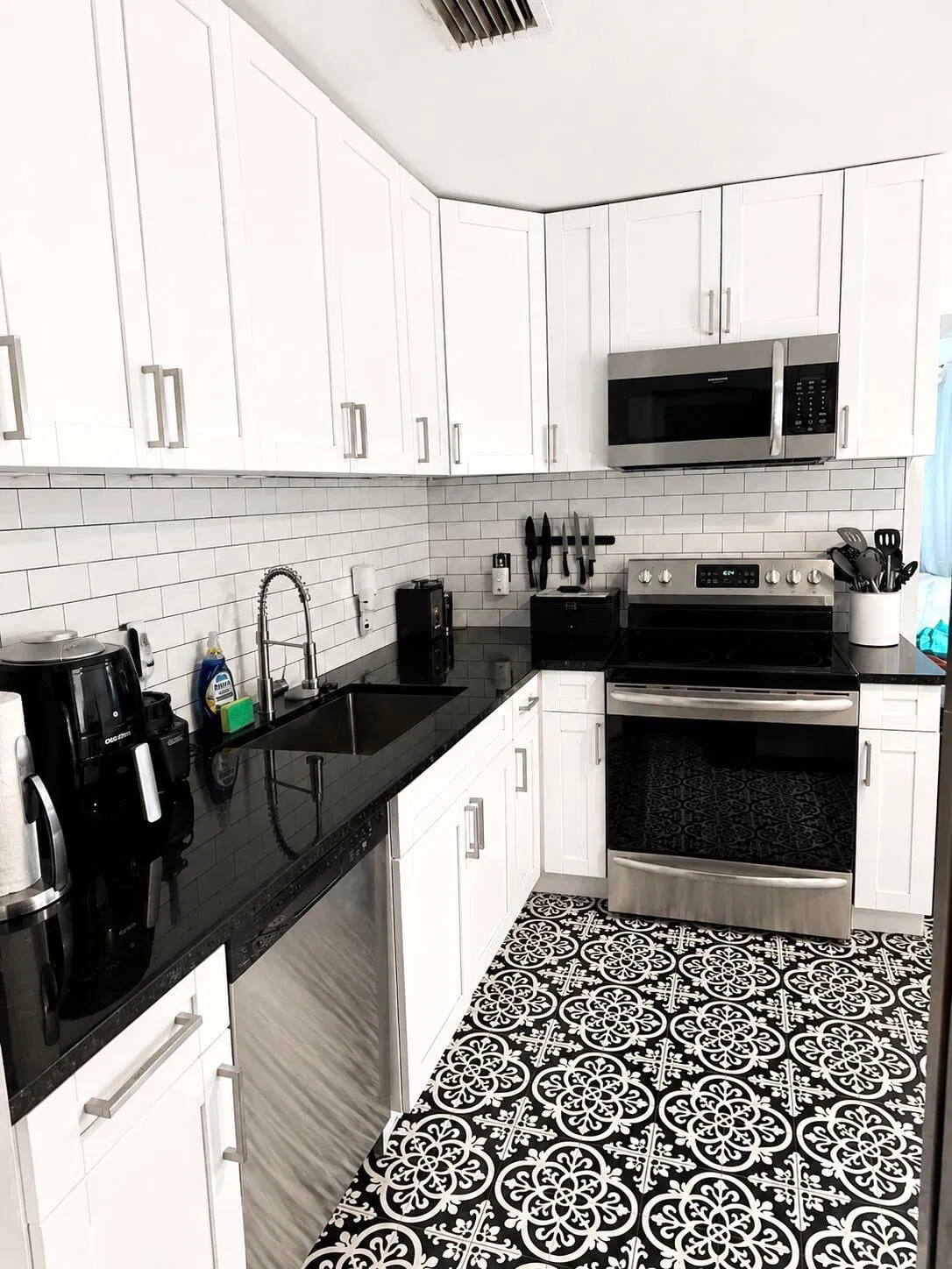 Residence photo 4