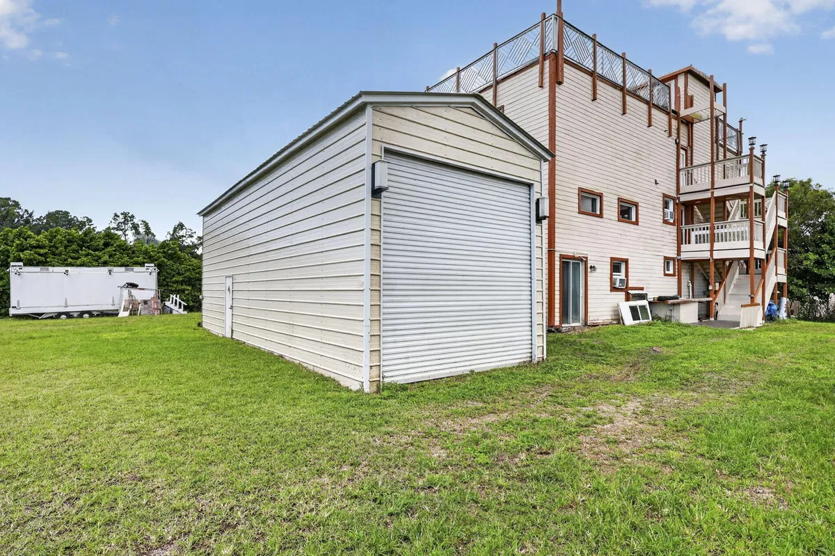 Residence photo 7