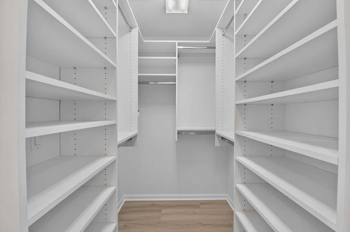  Residence photo 25