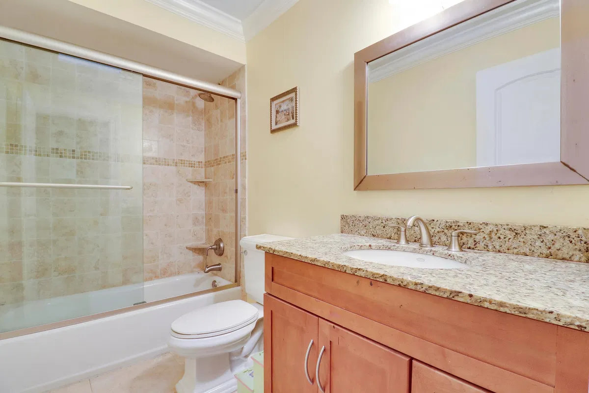 Residence photo 40