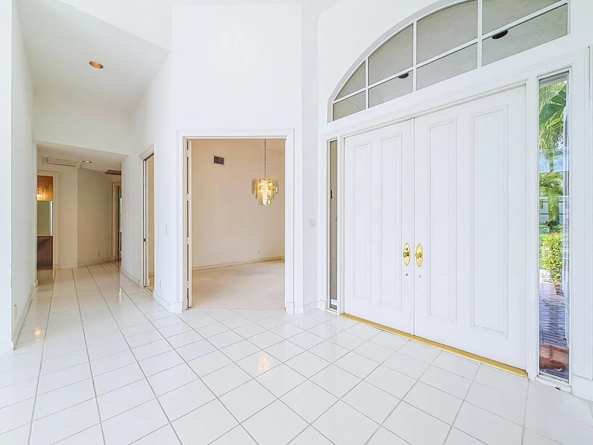 Residence photo 4