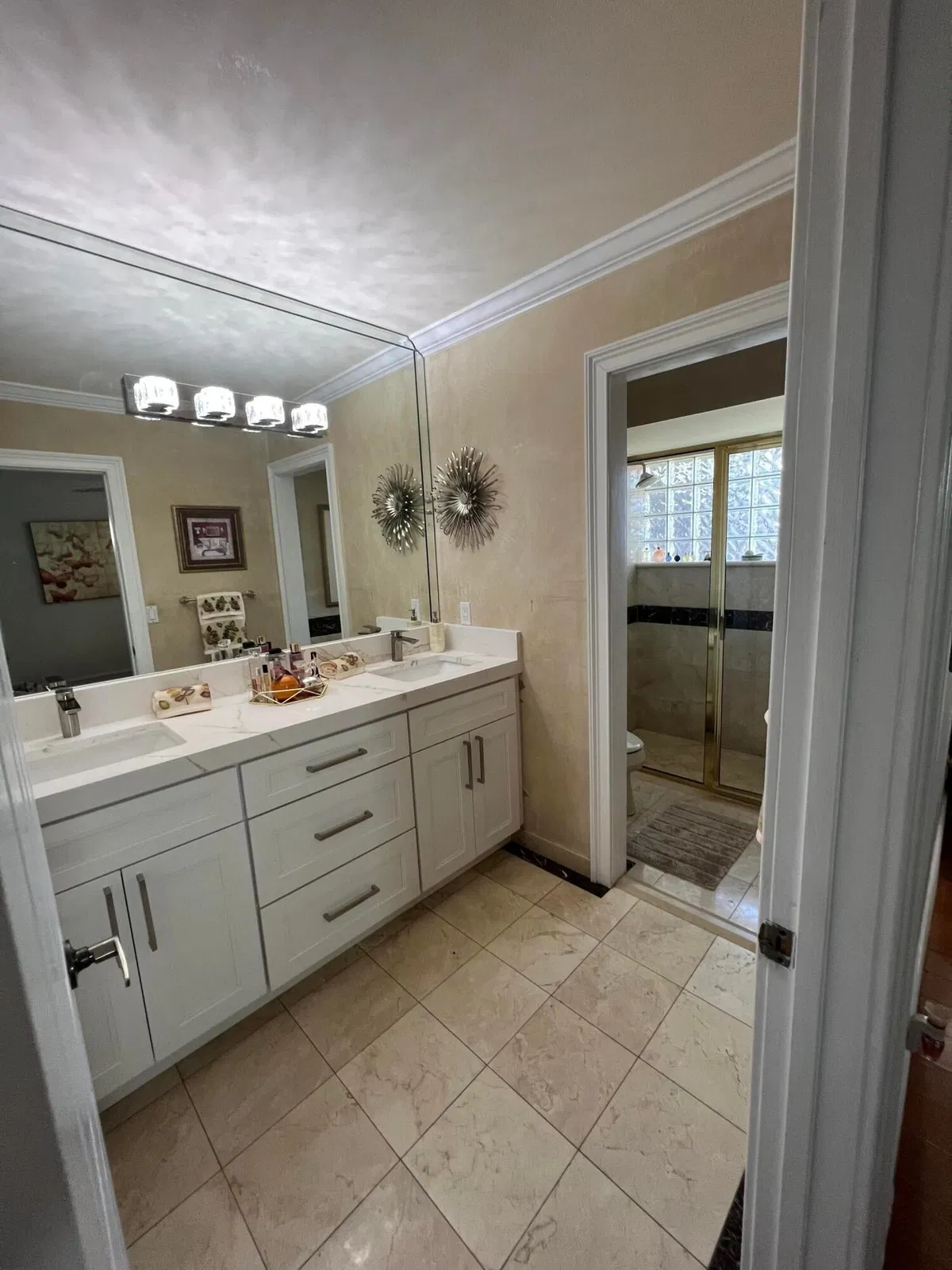 Residence photo 46