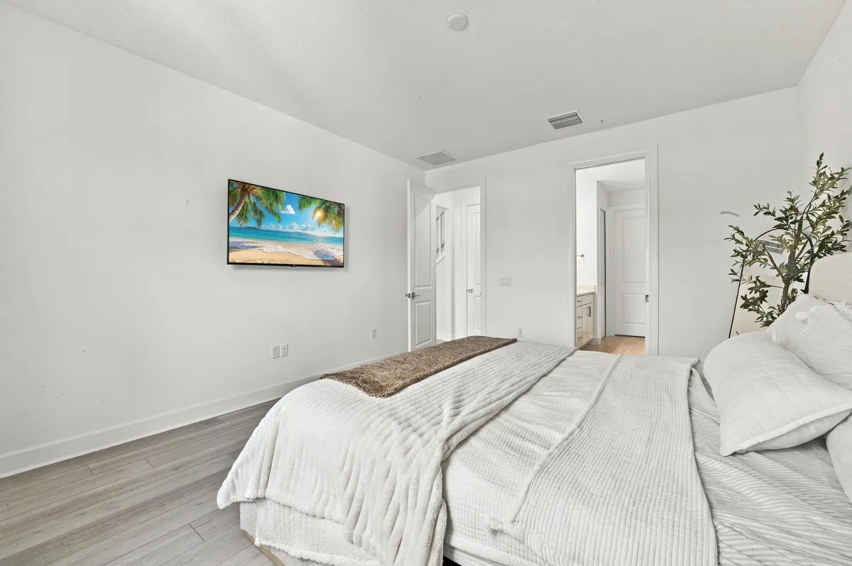 Residence photo 34
