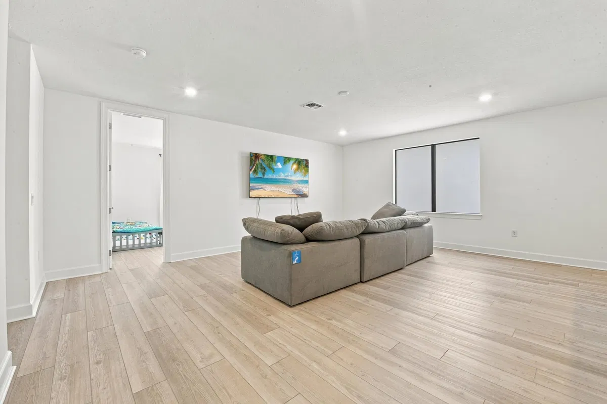 Residence photo 52