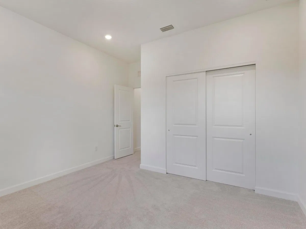 Residence photo 55