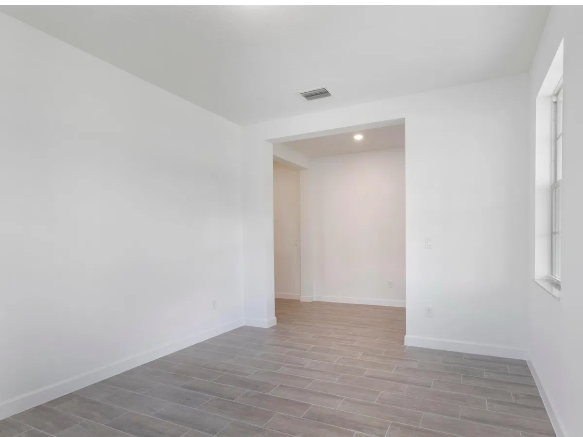 Residence photo 10