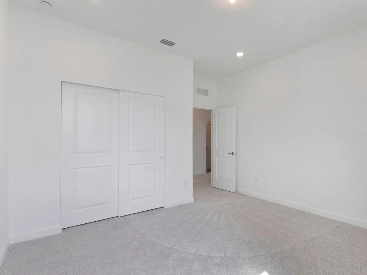 Residence photo 49