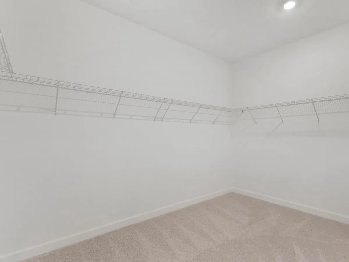 Residence photo 64