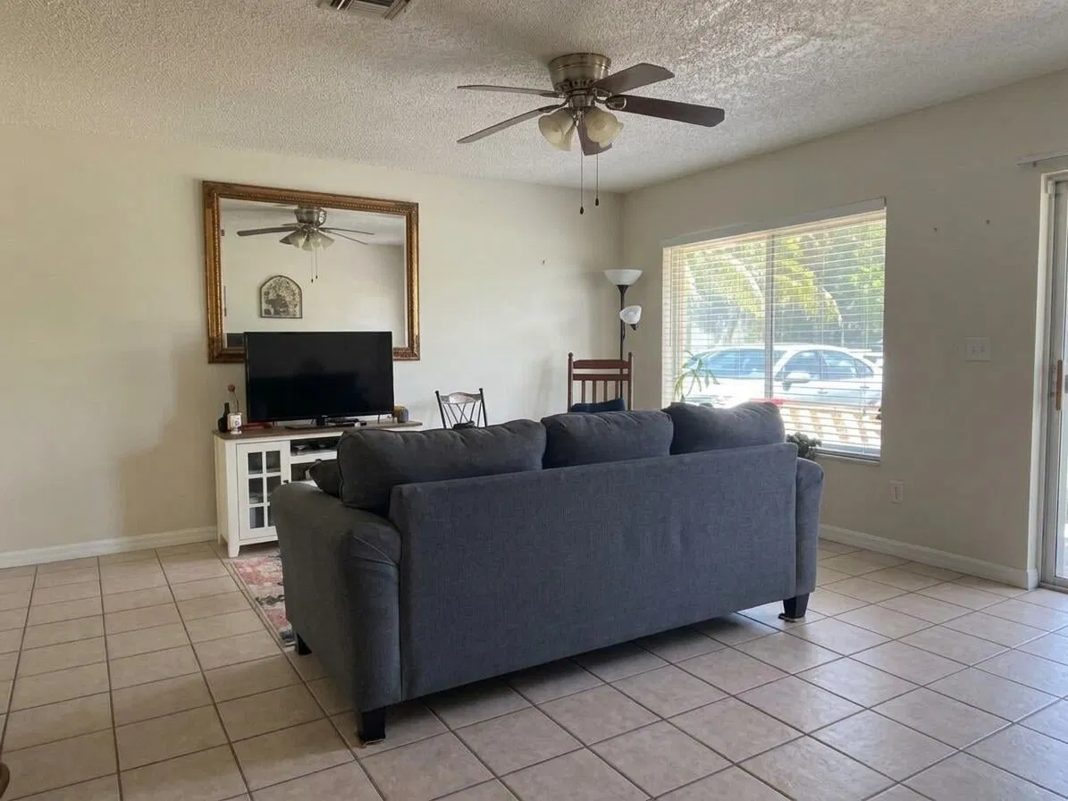  Residence photo 7