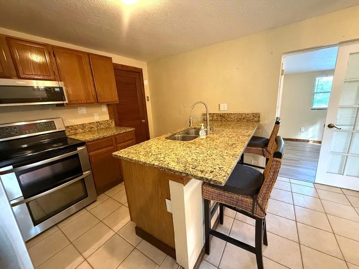Residence photo 7