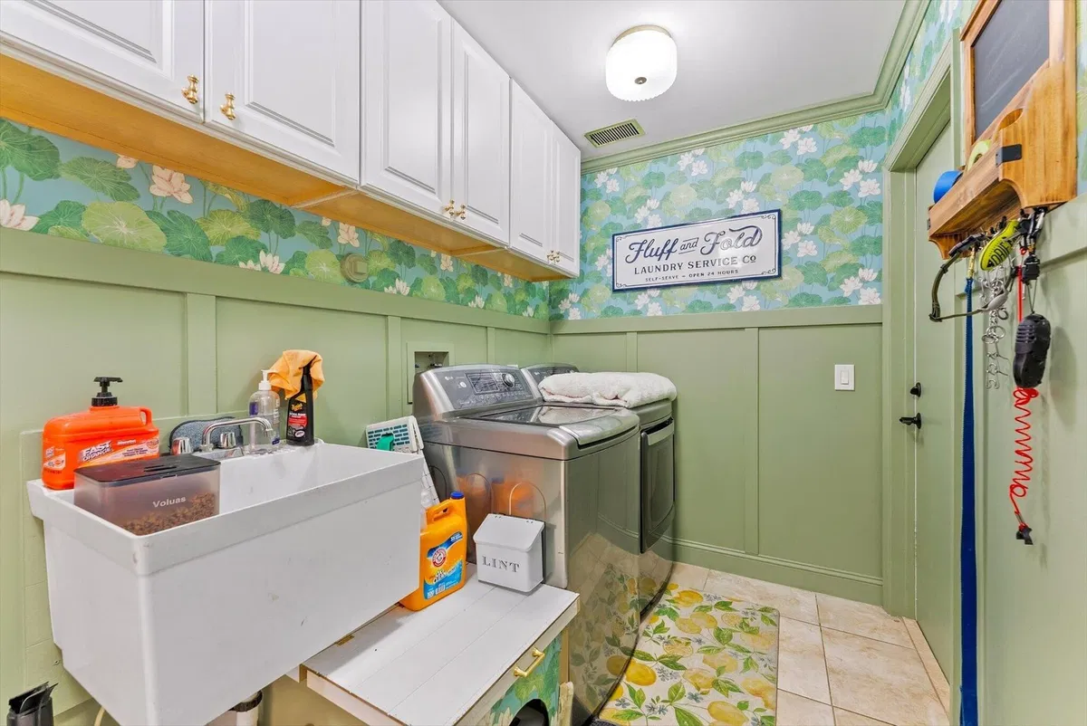  Residence photo 40