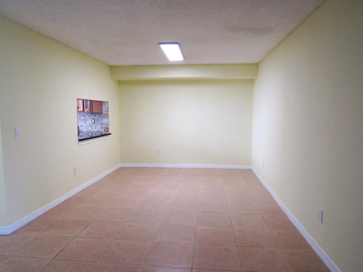 Unit 216 photo 10