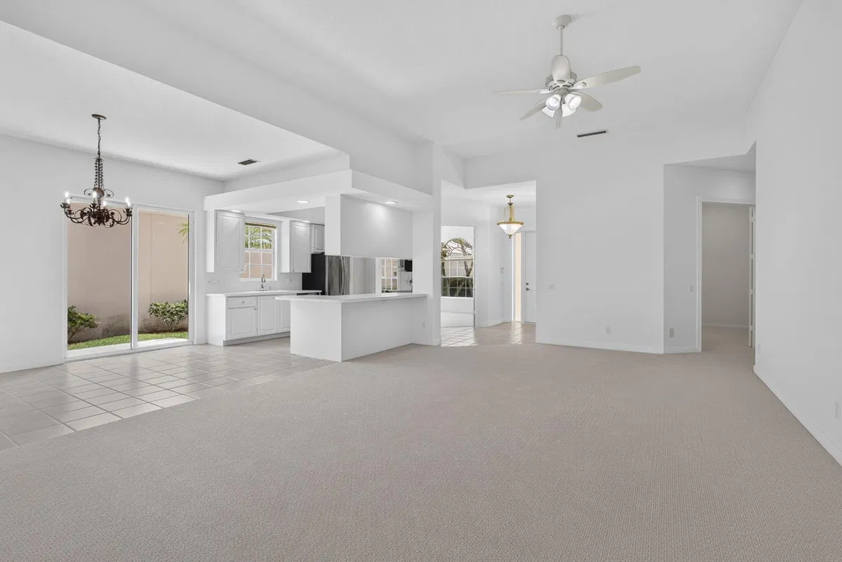  Residence photo 31
