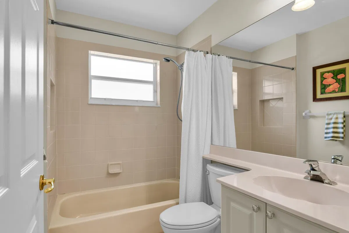 Residence photo 31