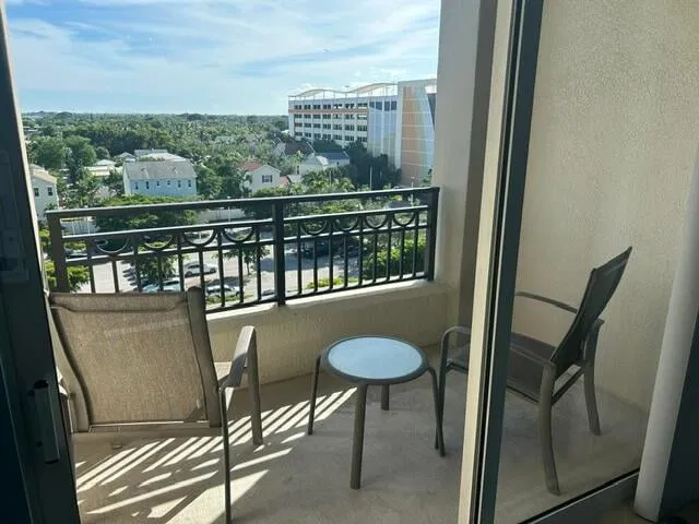 Cityplace South Tower Unit 725 photo 10