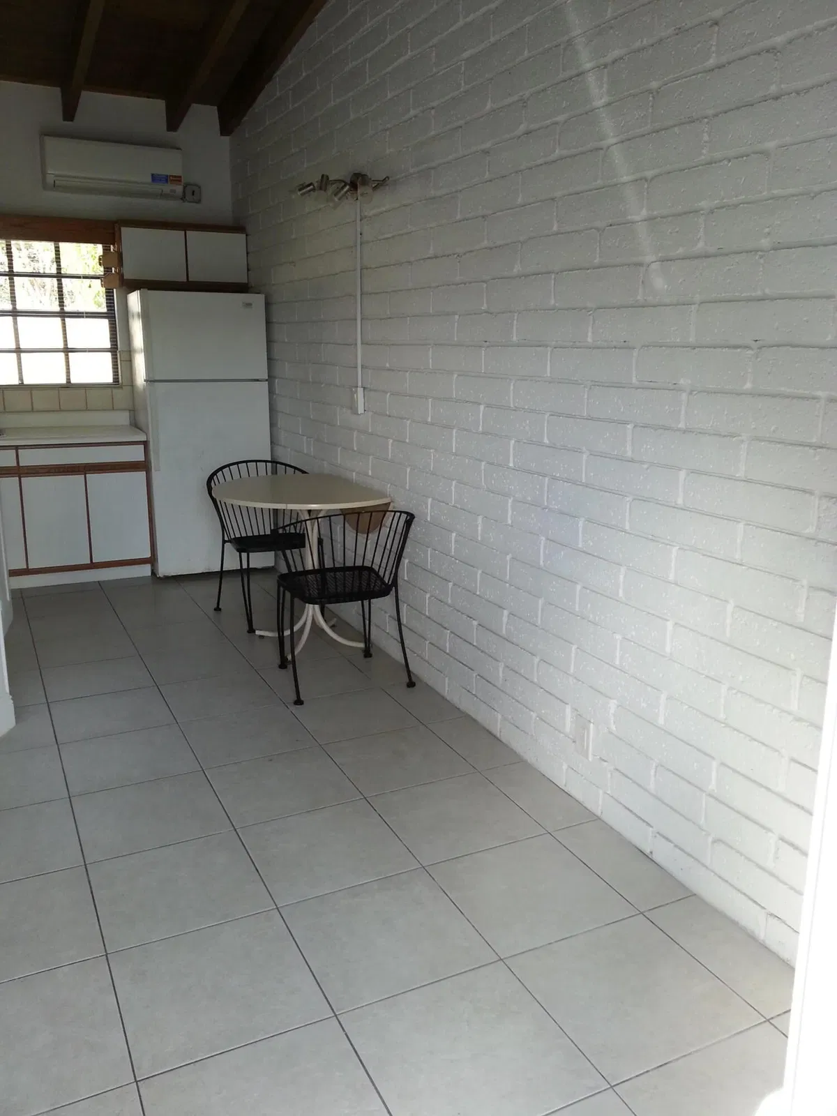 Unit 5 photo 10