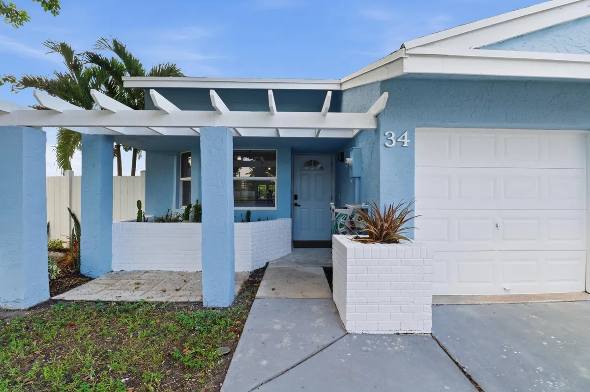 Residence photo 4