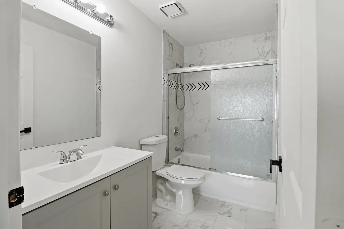 Residence photo 19