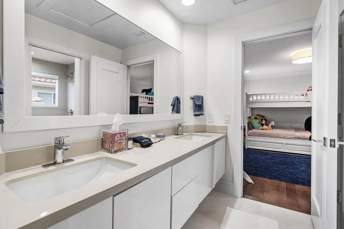 St. Andrews Country Club Residence photo 40
