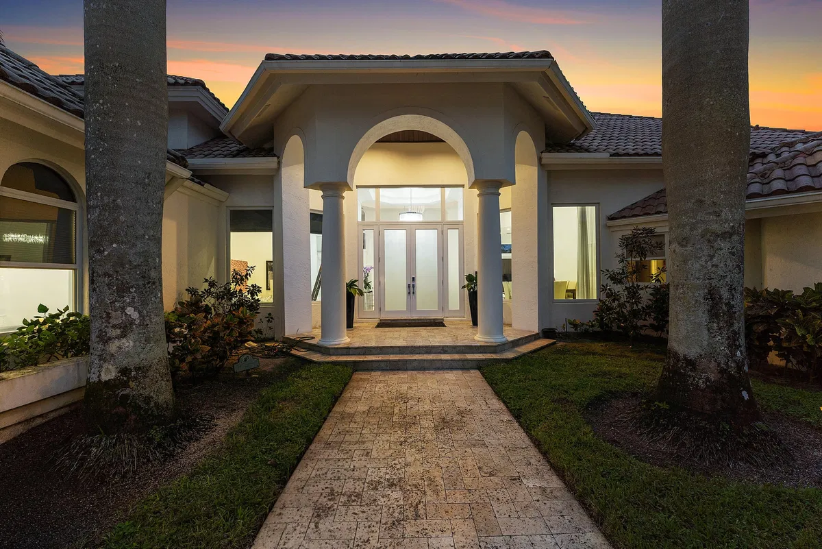 St. Andrews Country Club Residence photo 67