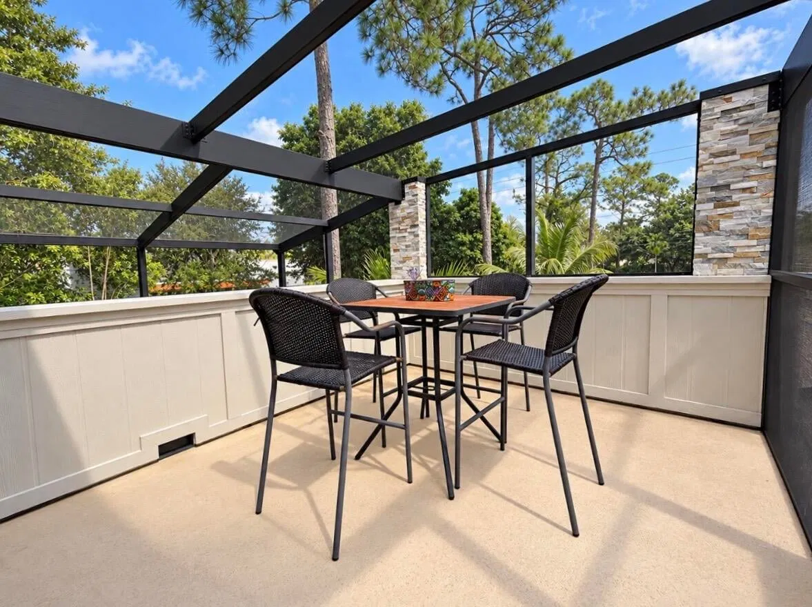  Residence photo 22