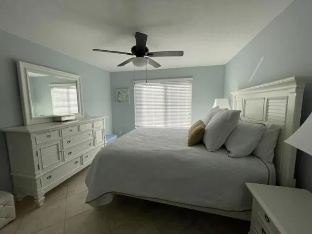 Unit 110 photo 7