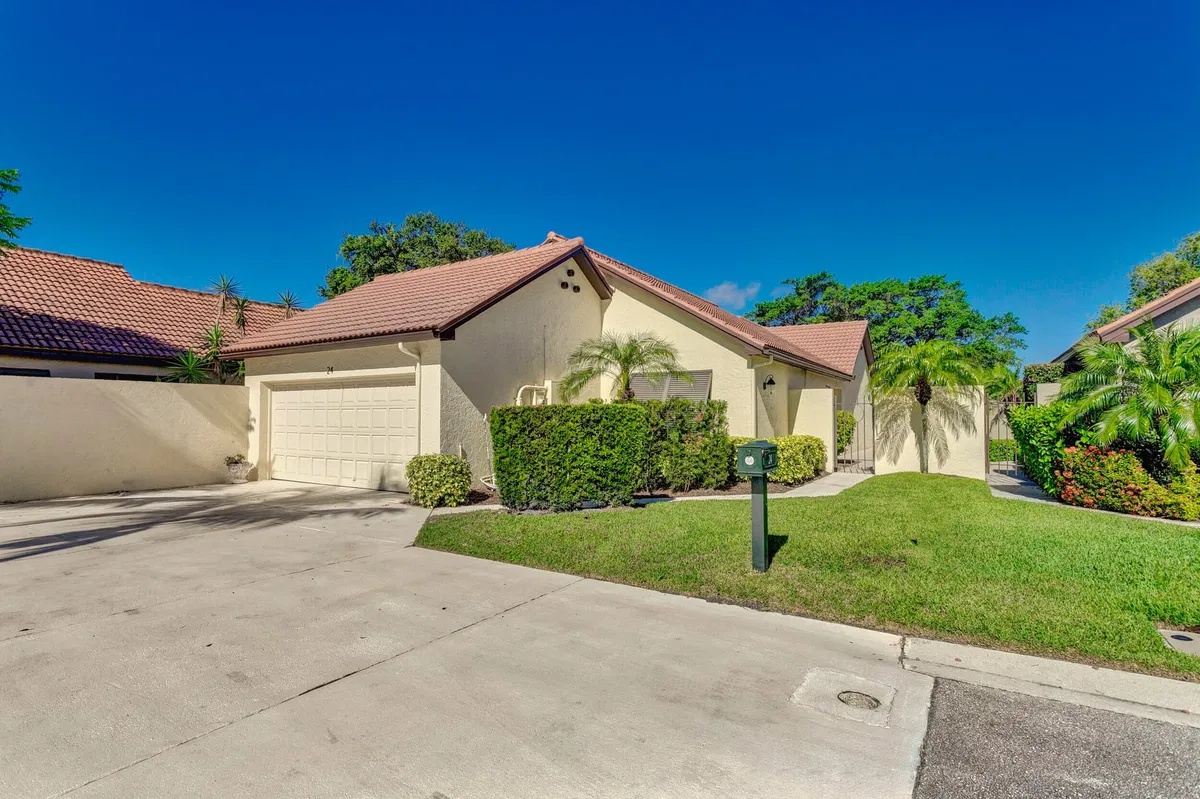 PGA National Palm Beach Gardens Residence photo 64
