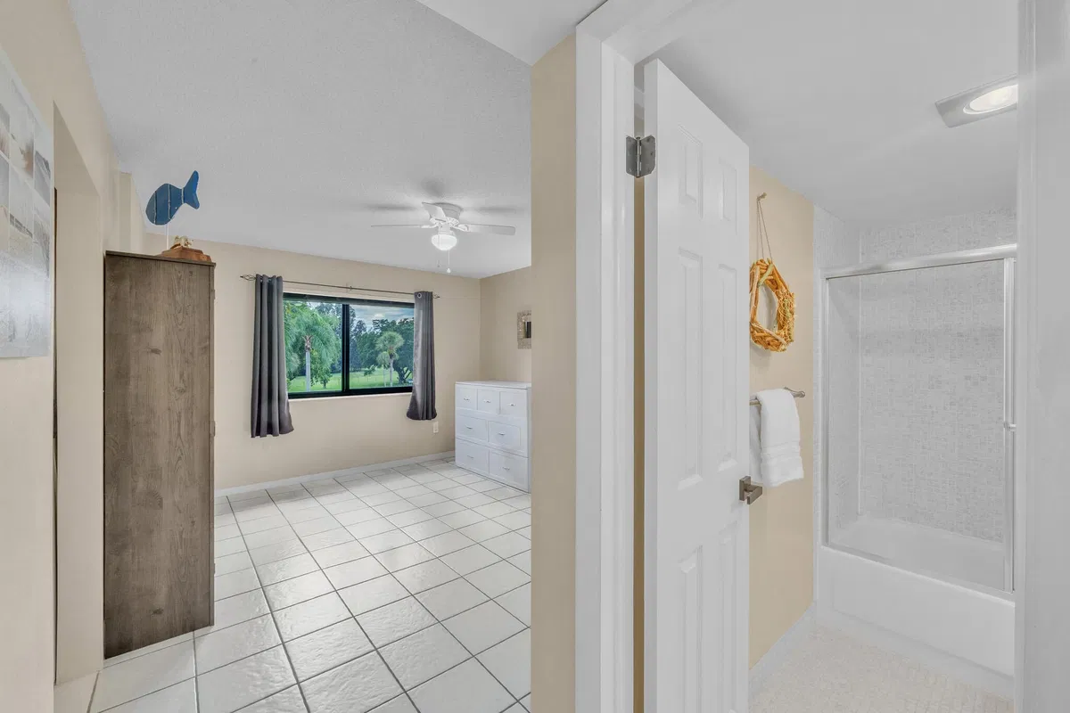 Residence photo 40