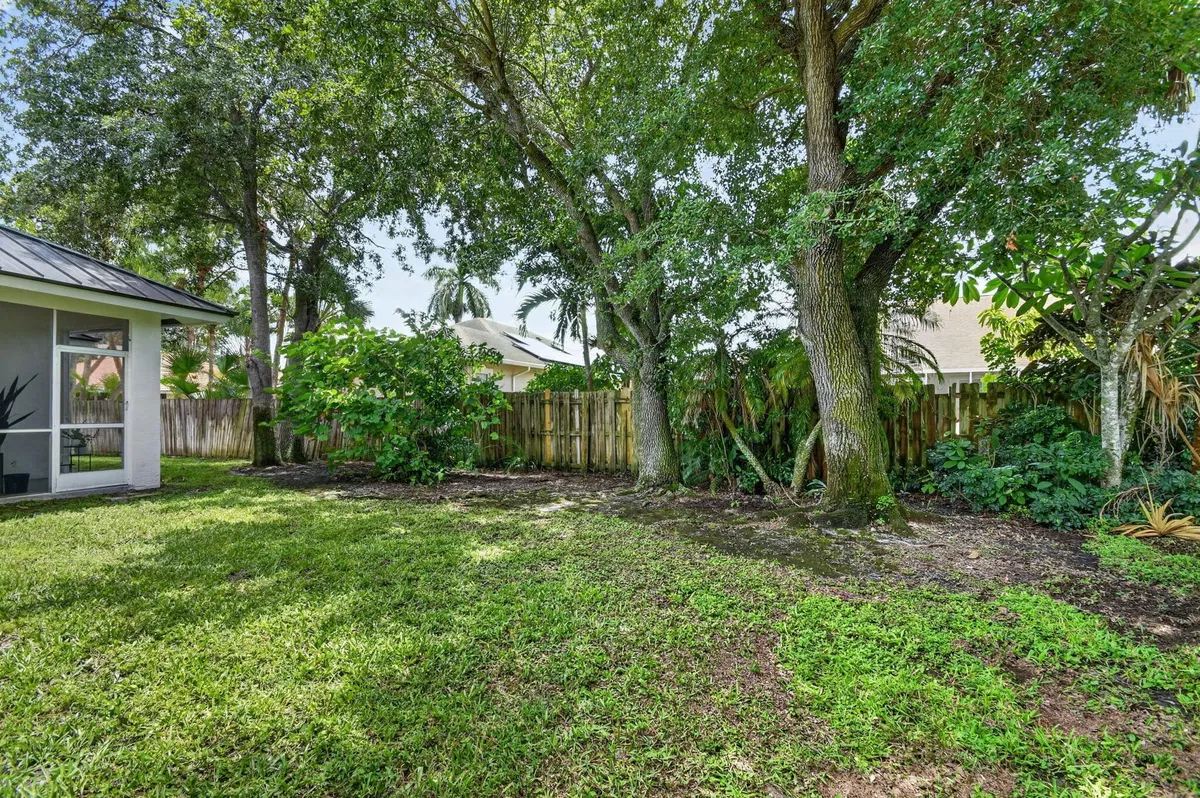 Residence photo 55