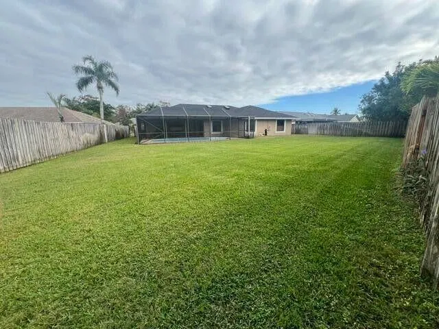 Residence photo 19