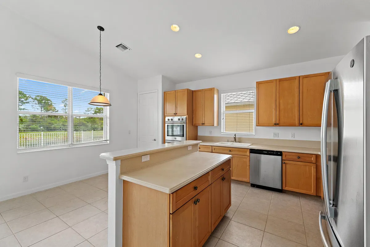 Residence photo 73