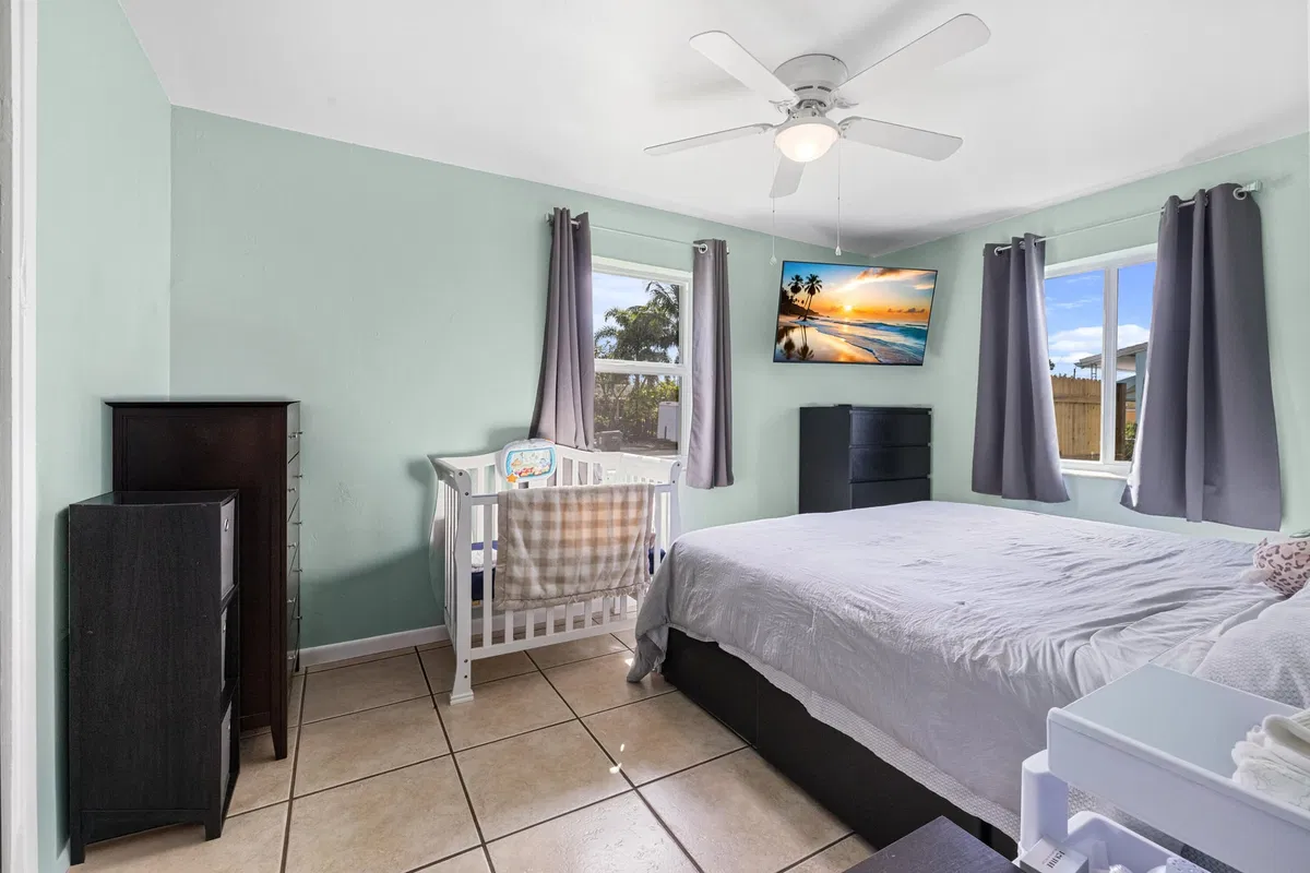 Residence photo 10