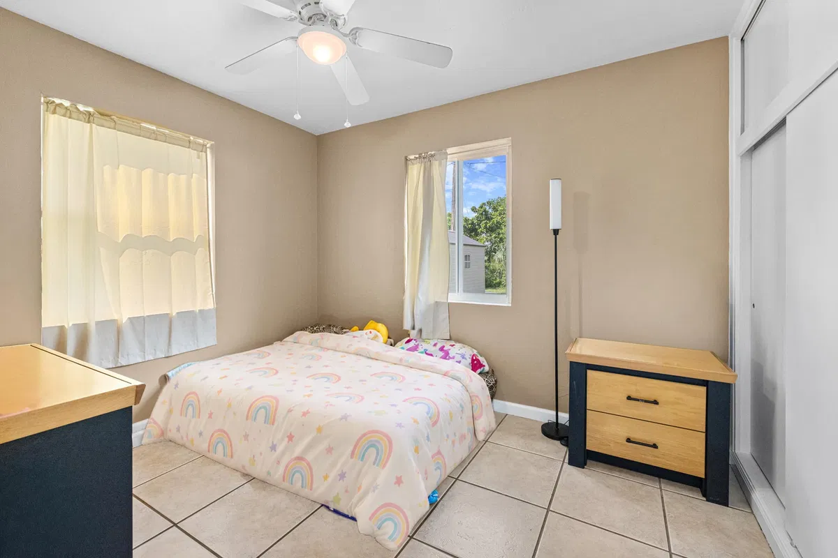 Residence photo 13