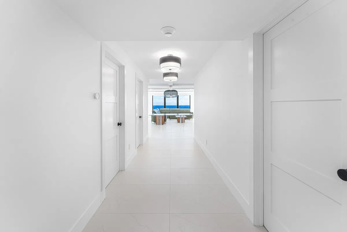Eastpointe Singer Island Unit 19D photo 4