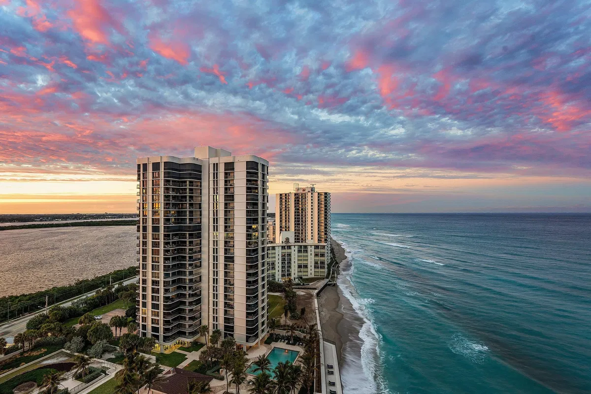 Eastpointe Singer Island Unit 6C photo 28