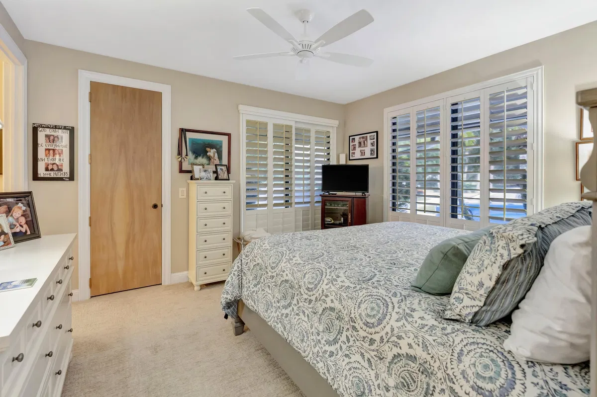 Residence photo 31