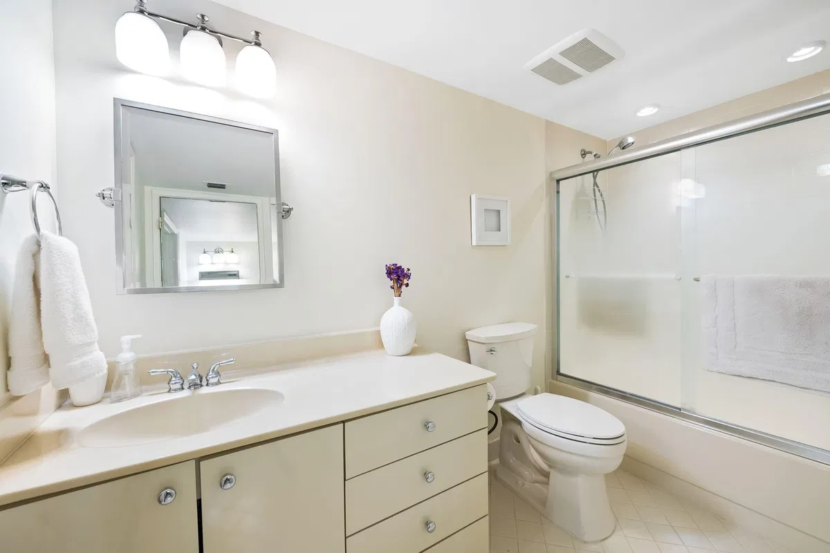 3420 S Ocean Unit 3P photo 19