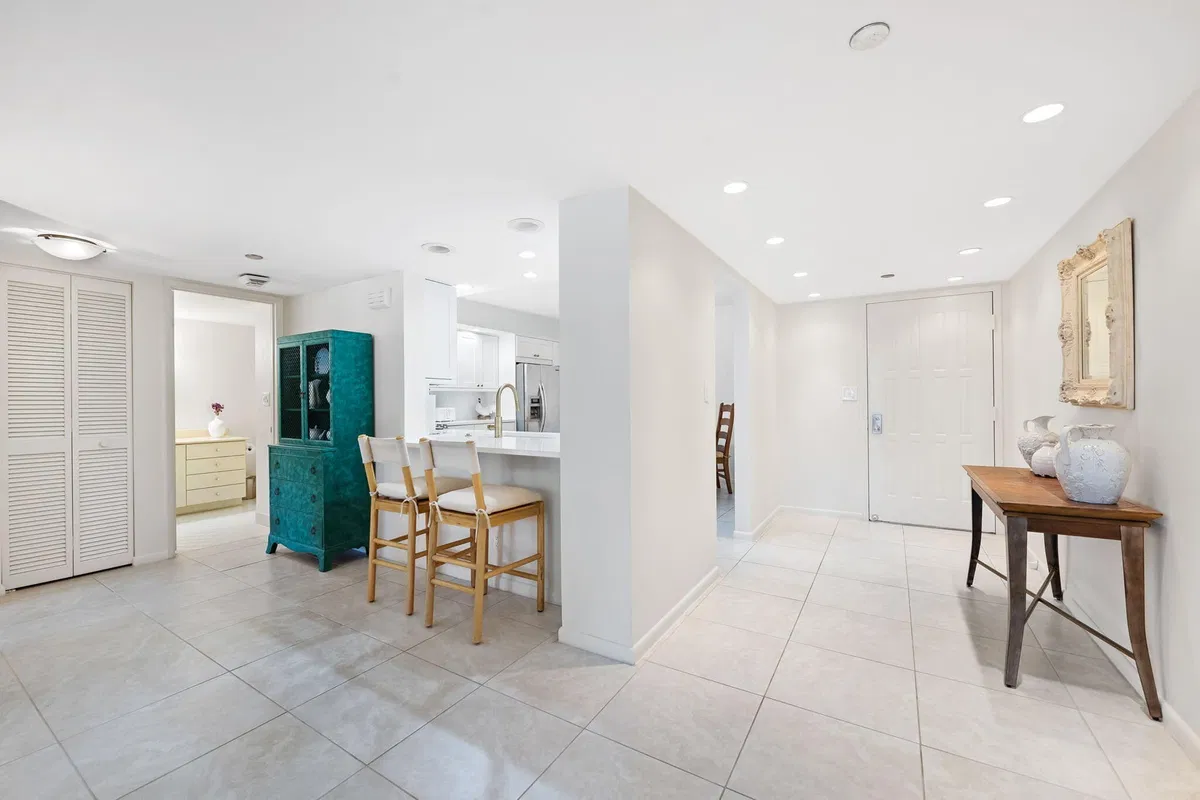 3420 S Ocean Unit 3P photo 40