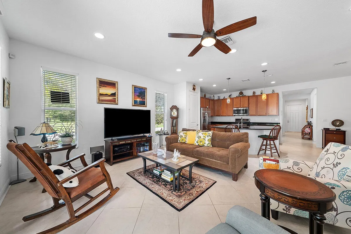Residence photo 13