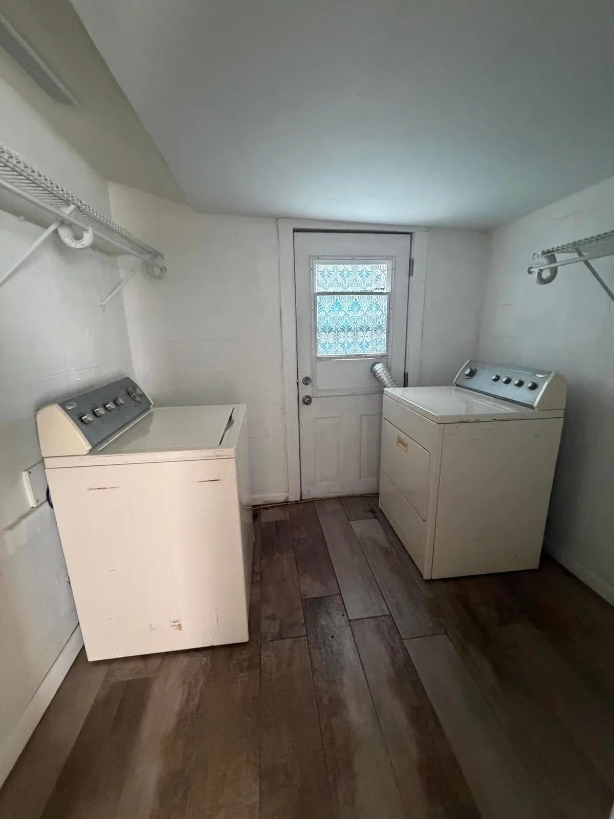 Unit 15 photo 19