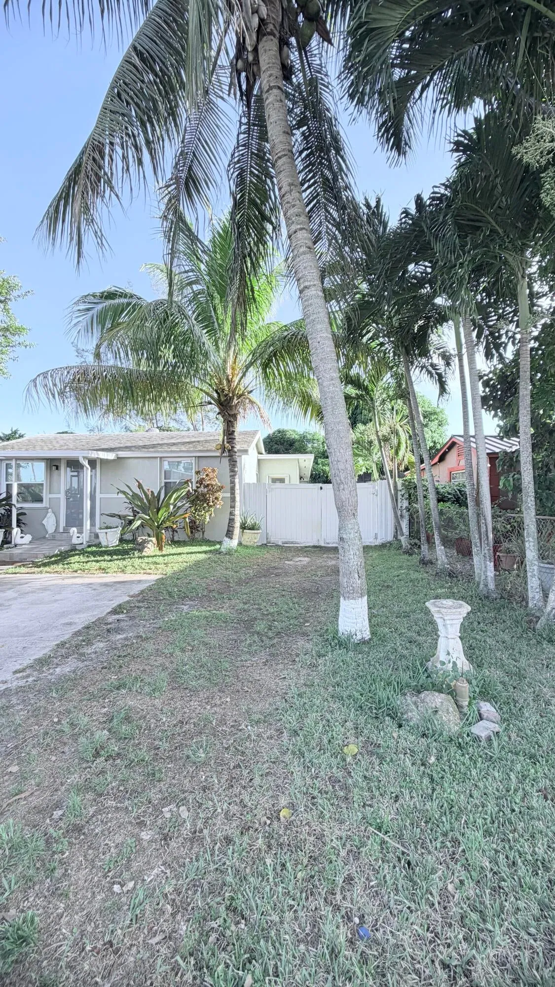Residence photo 4