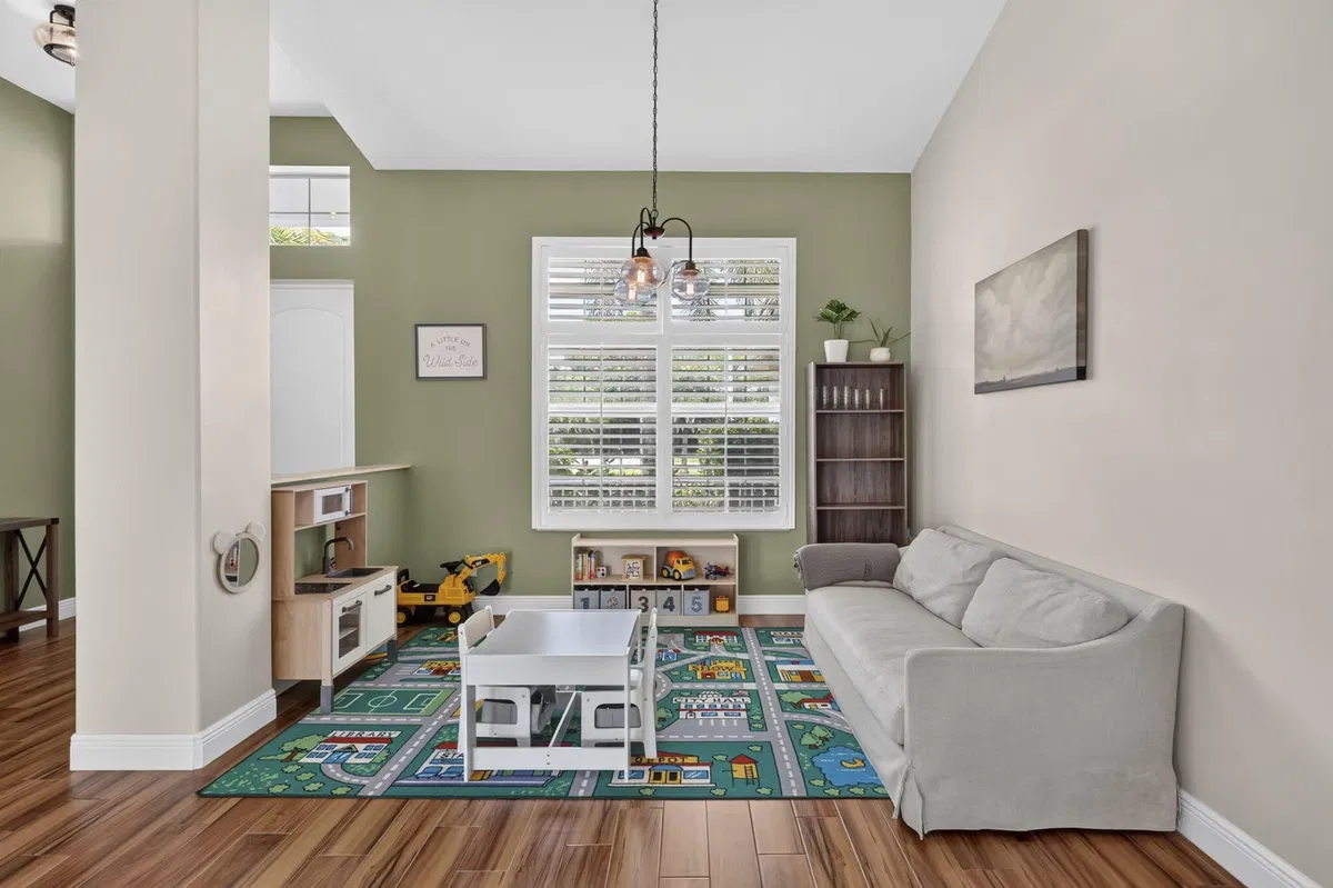 Residence photo 10
